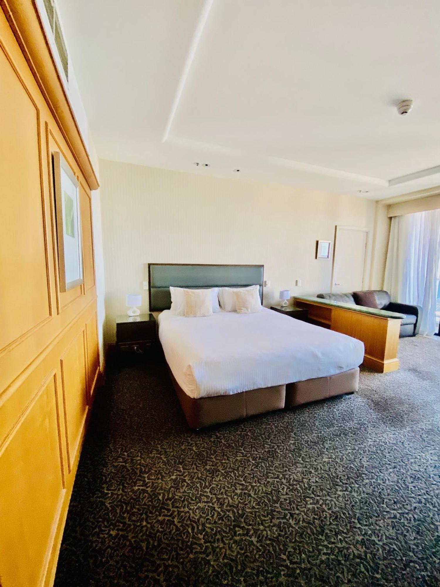Apartment Ocean View Surfers Paradise Gold Coast