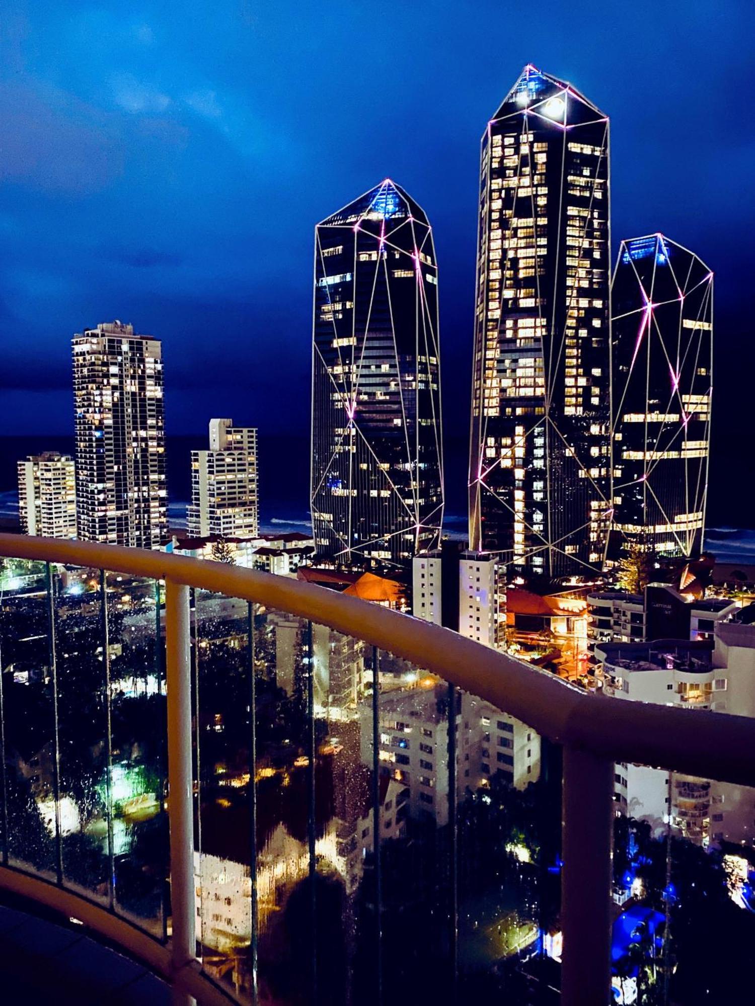 Apartment Ocean View Surfers Paradise Gold Coast